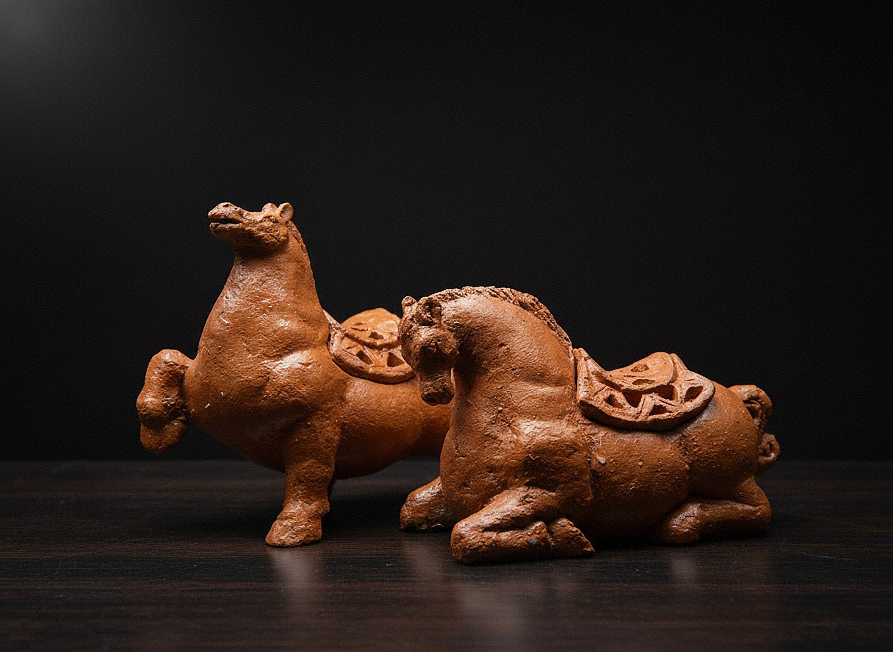 Hai ngựa gốm AN KHỞI làm từ gốm Bàu Trúc